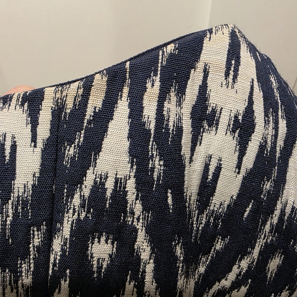 Banana Republic Womens Blue/White Strapless Pencil Dress 4 Aztec Party Elegant - Picture 6 of 12